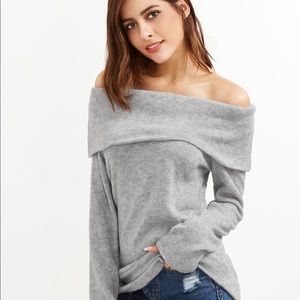 Grey Off The Shoulder Foldover Knit shirt